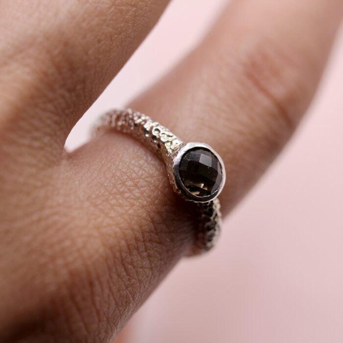 Anello Uno di Uno con quarzo fumè - immagine 5
